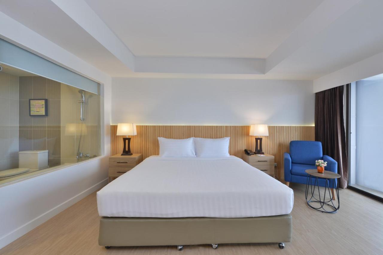 D Varee Jomtien Beach, Pattaya Eksteriør bilde Deluxe Room